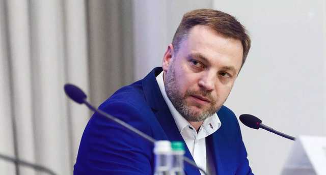 Монастырский готовится к принятию закона об обороте оружия в Украине