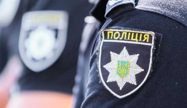 В Киеве двое мужчин убили женщину, жившую в палатке