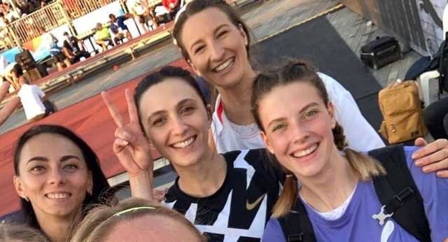 "Не разжигайте х**ню на ровном месте": муж Ласицкене прокомментировал фото россиянки и Магучих