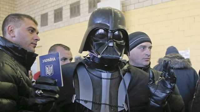 НАПК вызвало на ковер Дарта Вейдера