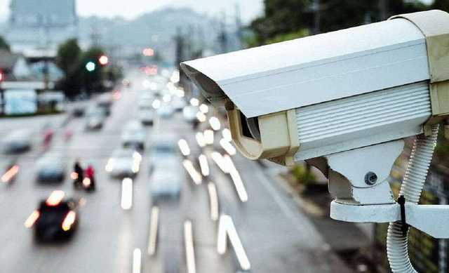 Лихачить все сложнее: полиция увеличила количество камер автофиксации нарушений ПДД