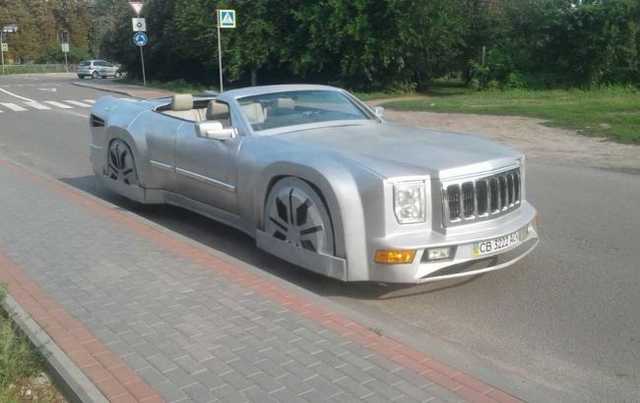 В Украине мастер превратил Jeep в огромный кабриолет