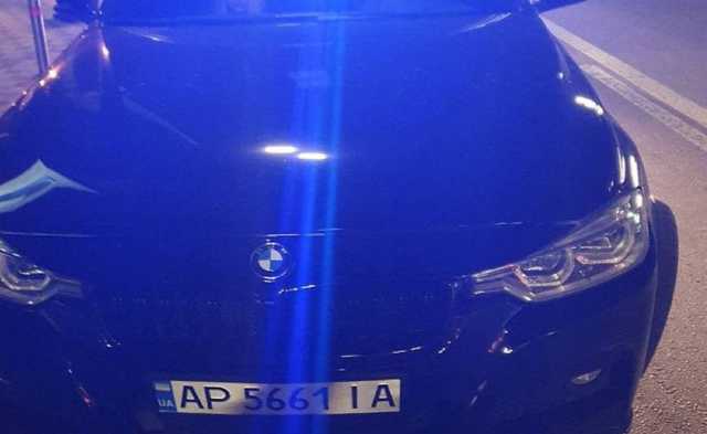 В Киеве мужчина убегал от копов и пролетел три лежачих полицейских