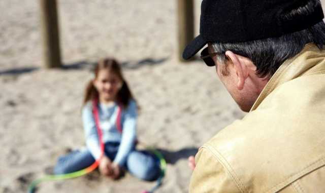 В Киеве педофил оглушил ребенка на улице и затащил в недострой: детали ЧП