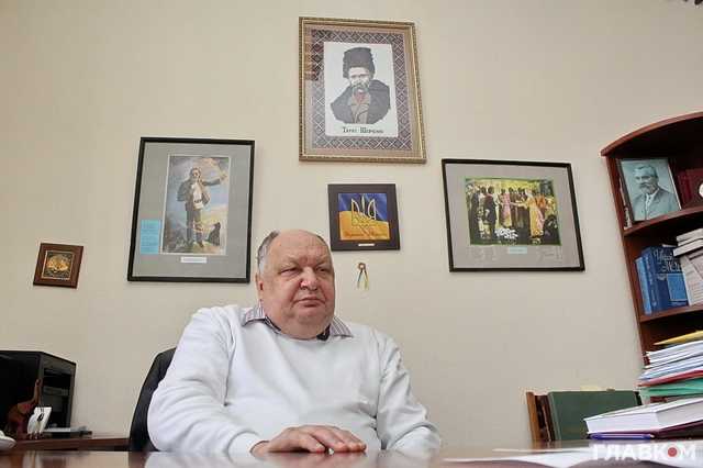 Нонсенс і руйнування традицій: в Інституті української мови виступили проти переходу на латиницю