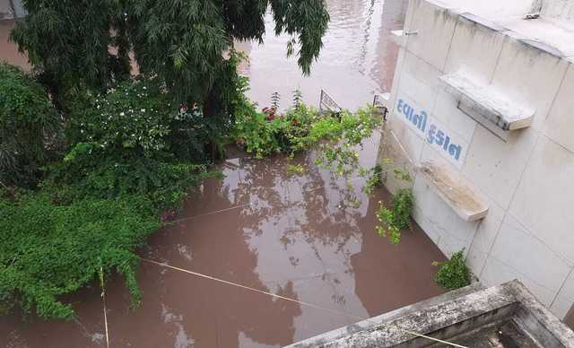 В результате наводнения в Индии пострадали более 1,6 млн человек, есть погибшие