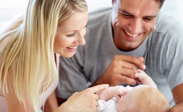 Комитет одобрил законопроект о повышении помощи при рождении ребенка