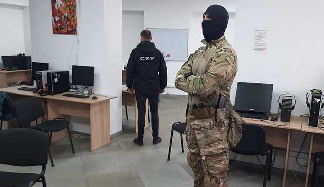 Кол-центры Леры Сумского вытрясли миллионы гривен из простодушных вкладчиков