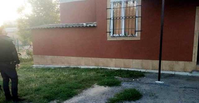 У Лубнах з вікна шостого поверху випала неповнолітня дівчина