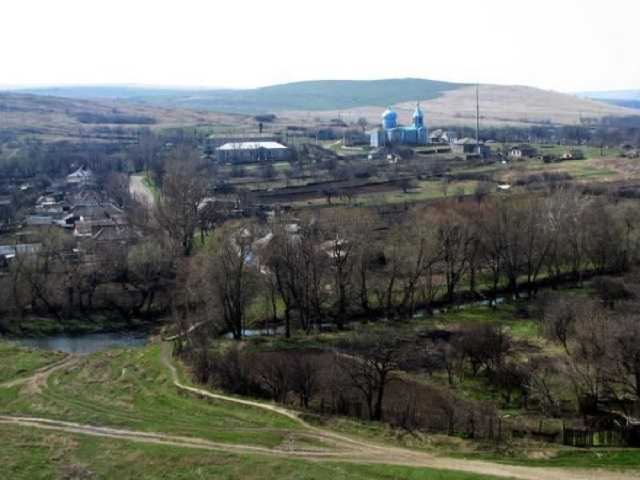Боевики на Донбассе во время учений обстреляли село Иллирия, пострадали мирные жители