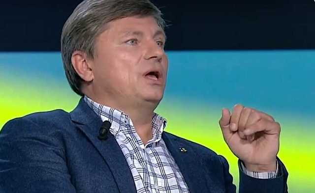 У Порошенко уличили "слуг" в нехороших замыслах