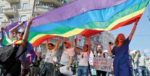 Сегодня в Киеве состоится ЛГБТ-марш. Денисова призывает правоохранителей обеспечить соблюдение порядка