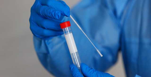 Вирусолог Чумаков рассказал, когда не страшен коронавирус