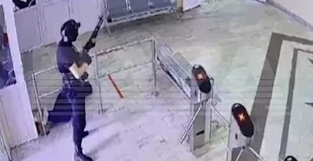 "Идеальный ребенок": силовики допросили мать 18-летнего террориста из Перми