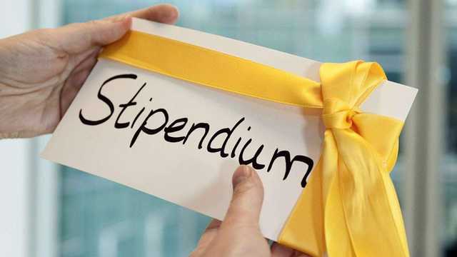 В Киеве школьники будут получать стипендию: кто может рассчитывать на выплаты