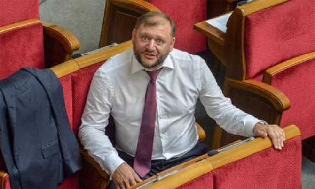 Полиция нагрянула с обыском в курятник депутата Добкина