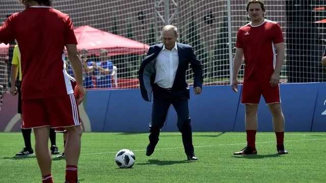 Путин предложил провести в России еще один чемпионат мира по футболу