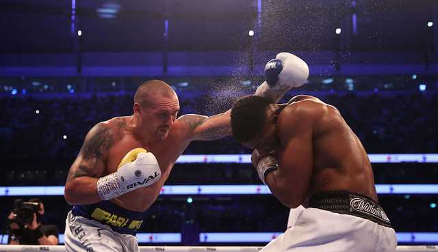 Кличко отреагировал на сенсационную победу Усика