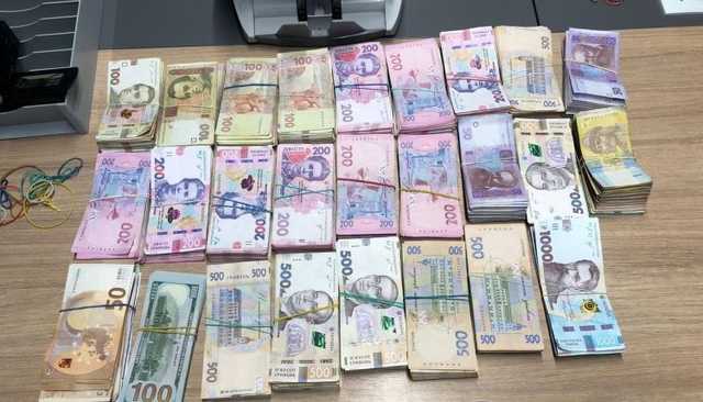 Фискалы ликвидировали в Киеве конвертцентр с оборотом 1.5 млрд