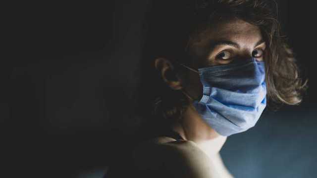 В Украине свыше 9,6 тыс. новых случаев COVID-19, умерли 217 человек