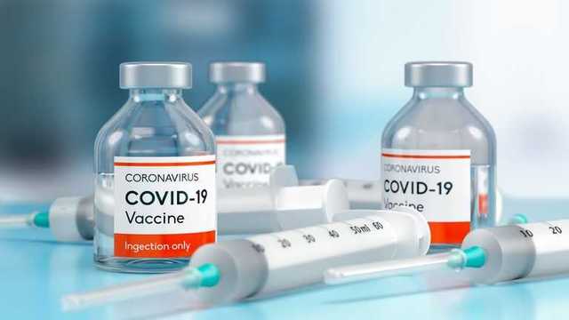    Johnson & Johnson,     Pfizer  Moderna