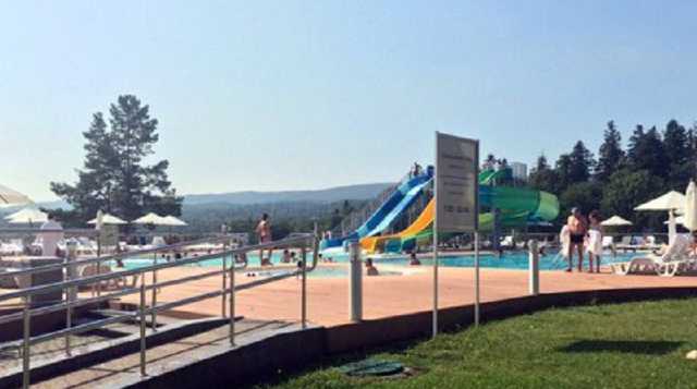 У трускавецькому готелі "Ріксос" готуються зустрічати "слуг народу" та президента