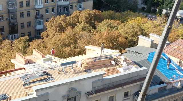 Певица Оля Полякова строит пентхаус с видом на Майдан в доме напротив Нацбанка