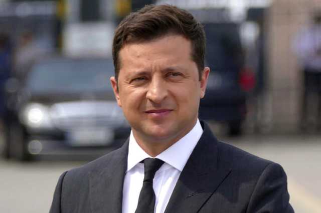 Зеленский поздравил Си Цзиньпина с годовщиной образования КНР