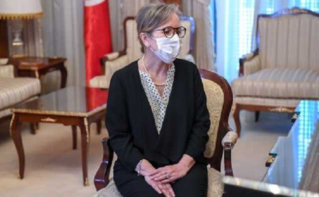 В Тунисе премьер-министром назначили женщину. В арабском мире это стало "историческим решением"