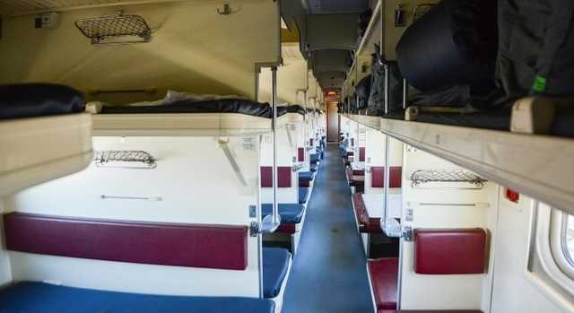 "Укрзализныця" продала пассажирам поезда Киев-Черновцы билеты в несуществующие вагоны