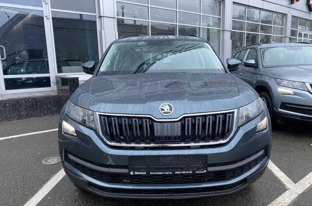 Нацполиция пока не может использовать автомобили-«фантомы»