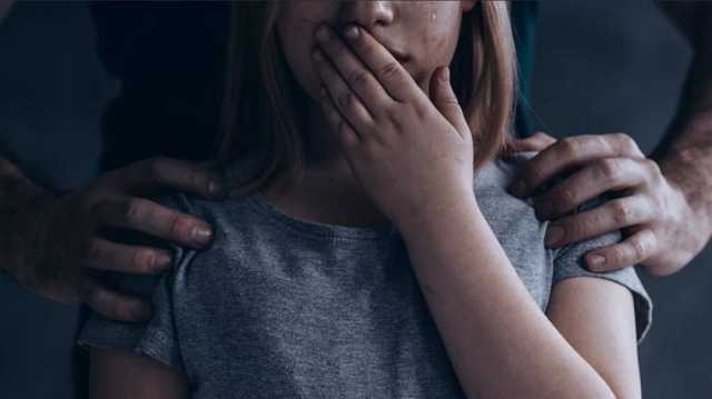 На Одесщине полицейские задержали мужчину, насиловавшего свою 7-летнюю падчерицу