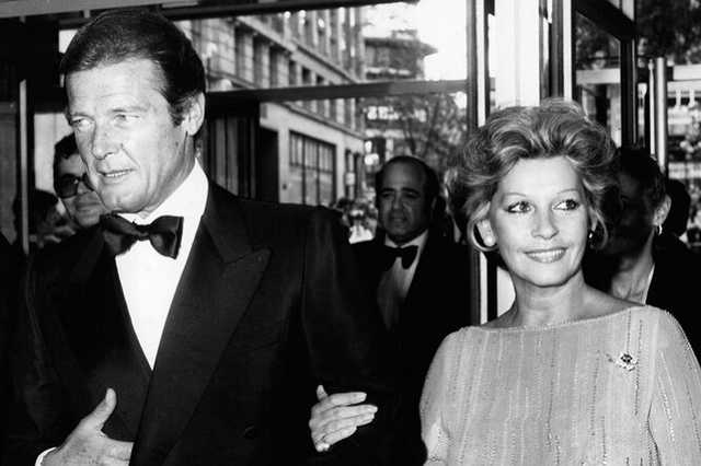 Умерла известная актриса и экс-жена "Джеймса Бонда" Луиза Маттиоли