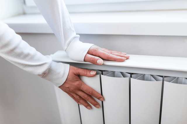 В Харькове начали отопительный сезон: в больницах и детсадах уже тепло