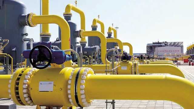 Украина начала отбирать газ из своих подземных хранилищ