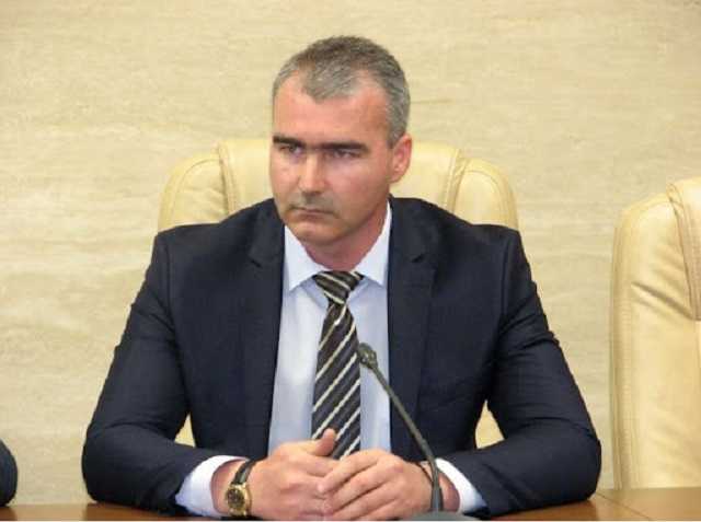 Глава Гоструда в Запорожской области ездит на машине отца