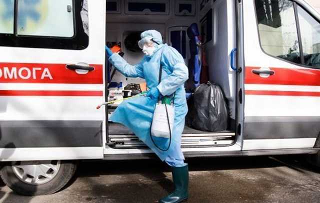 10 октября зафиксировали рекордное количество обращений в "скорую" и госпитализаций