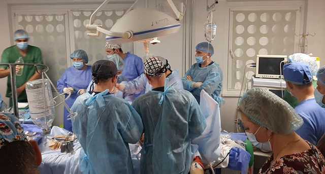 Во Львове врачи провели трансплантацию сердца мужчине: один донор спас три жизни