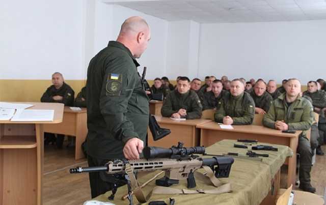 Нацгвардия откажется от автоматов Калашникова