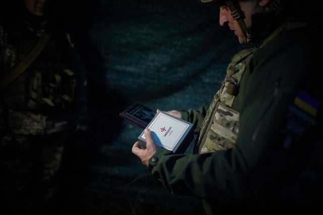 Зеленский посетил передовые позиции украинских воинов на Донбассе: появились фото