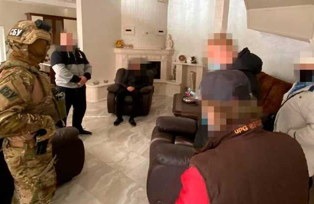 В Переяславе обезвредили банду рэкетиров