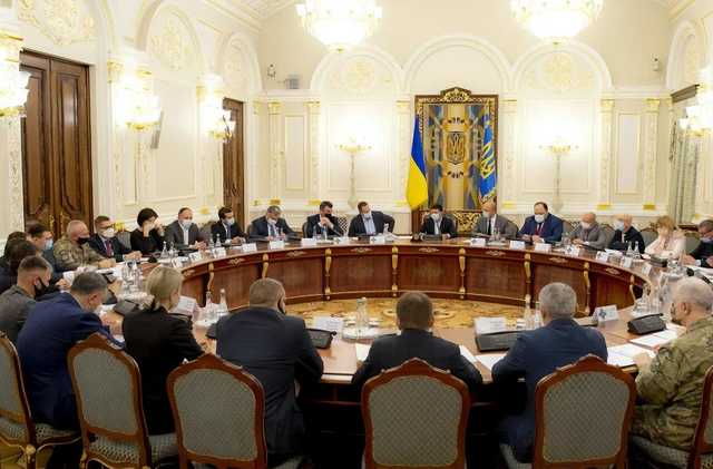 Не выполняют указы президента. СНБО просит Кабмин оценить руководство Минэкологии