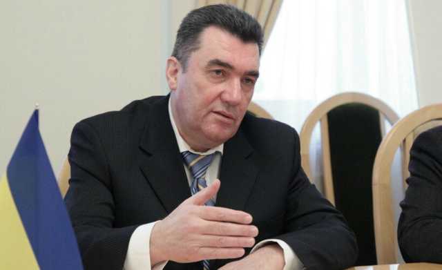 Злочевский отказался от двух лицензий на добычу углеводородов