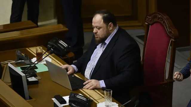 Стефанчук собирается подписать скандальный закон об олигархах вопреки решению КСУ