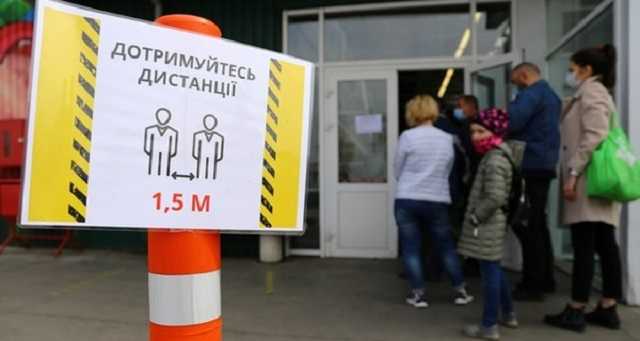 "Красную" зону карантина могут сегодня расширить: под угрозой две области