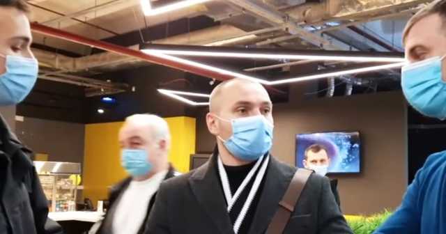 В Мелитополе в «Сільпо» отказались предоставлять ковид-сертификаты контролерам