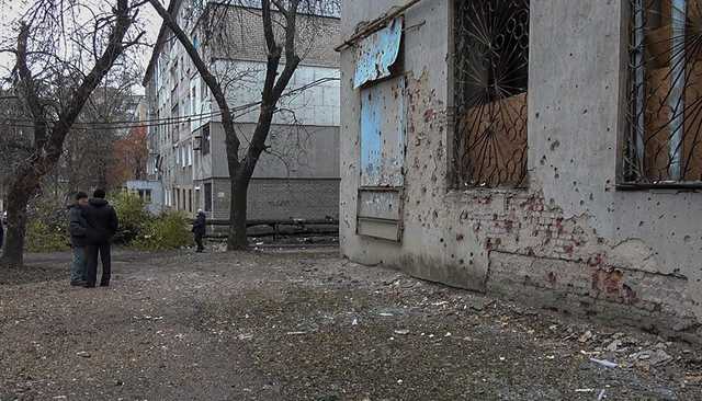 В Донецке боевики обстреляли два поселка: разрушен один жилой дом