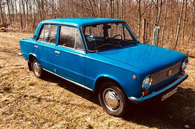 "Слуга народа" Артем Дмитрук приехал в Раду на "копейке" и объяснил почему