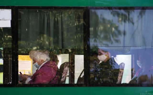 Во Львове задымился автобус с пассажирами