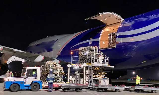 В Украину прибыла третья партия вооружения от США